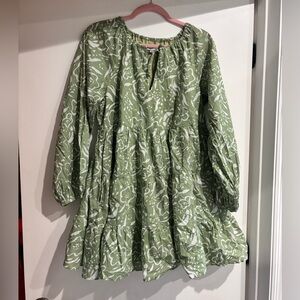 Lost + Wander Green Floral Long Sleeve Dress